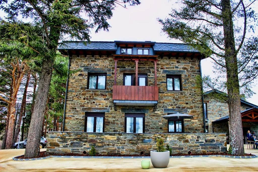Villa Lucerna Sports & Hotel Resort Vigo de Sanabria Dış mekan fotoğraf